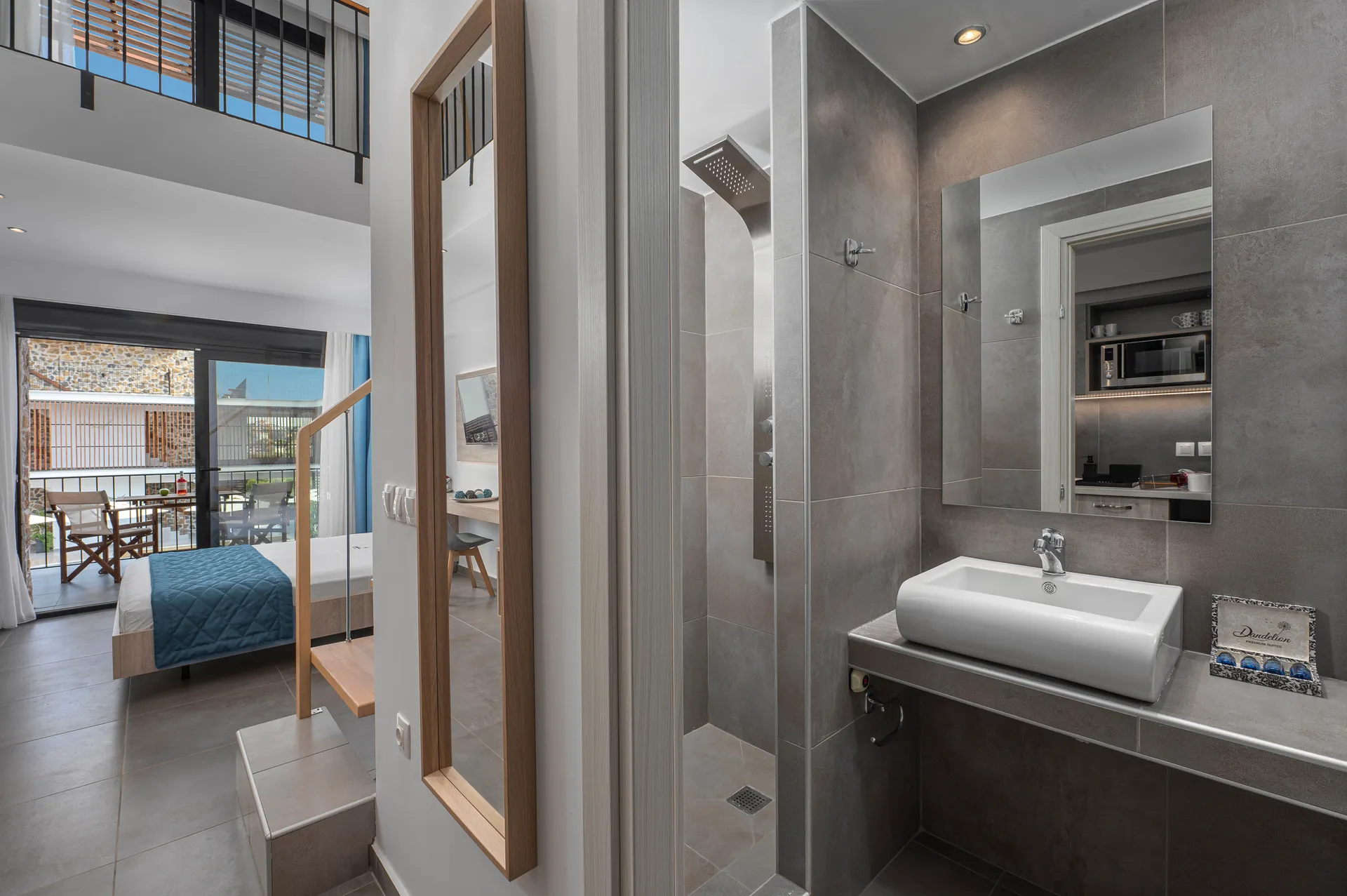 Tiara Holidays - Dandelion Premium Suites - Premier Loft - bathroom
